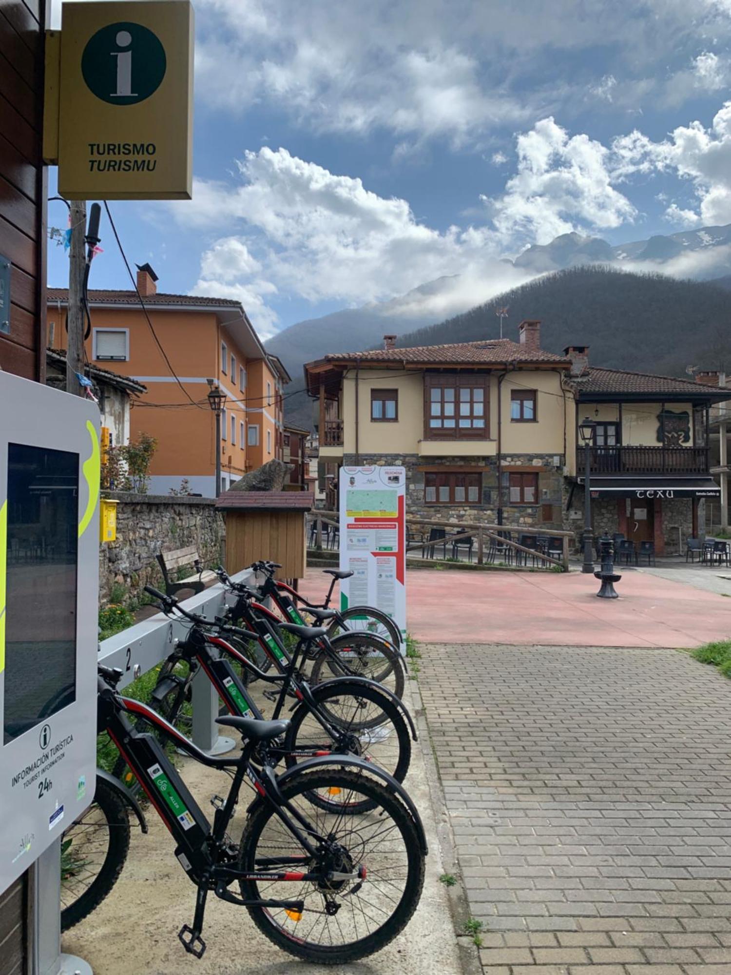 Вилла El Corral De Baxo Фелечоса Экстерьер фото